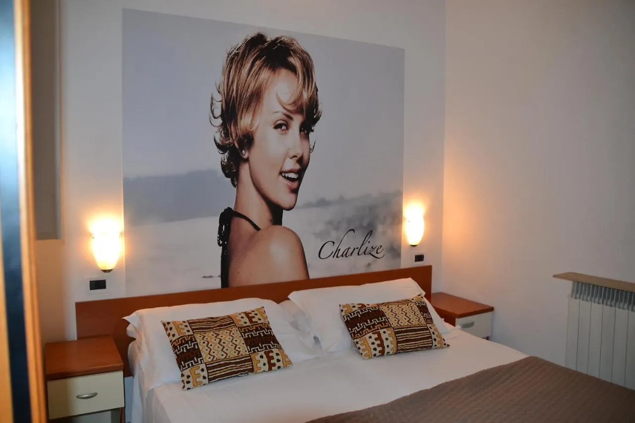 Hotel Villa Del Parco Rimini 3*,  Italy