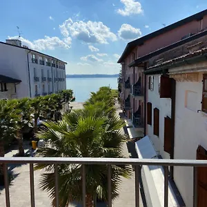 Apartment Mavino 